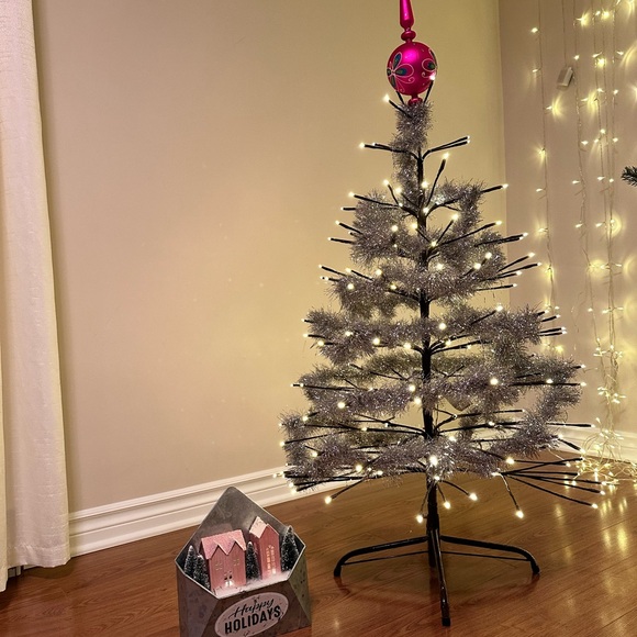 Christmas Tree Top Bright Pink Holiday Ornament with Floral Design - Picture 5 of 14